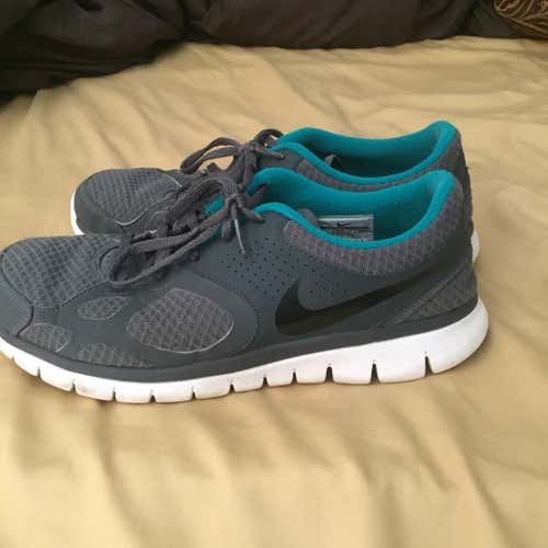 San Jose Sharks Development Camp Issued Nike Free's size 10.5