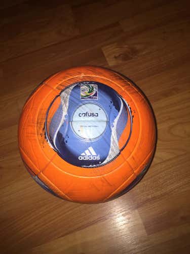 Adidas Cafusa Official Matchball