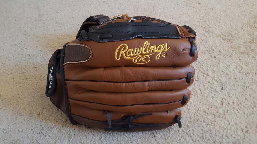 Rawlings softball glove