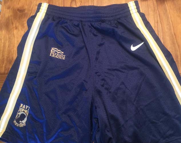 Navy Nike game shorts-size L