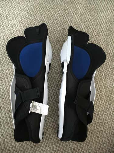 Reebok 3k shin pads