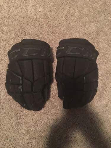 CCM 30k gloves 14"