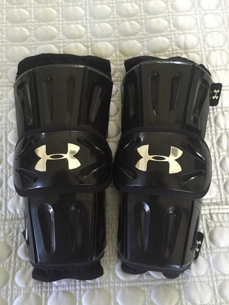 Under Armour Revenant arm Guards