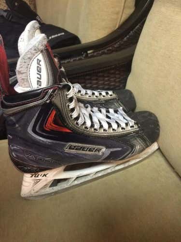 Bauer APX2 Skates size 8.5 D