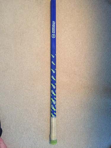 Warrior Platinum Tactical HEADstrong Attack Lacrosse Shaft