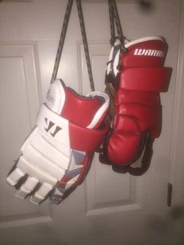 Red Warrior Lockdown Goalie Gloves (Slightly Used)