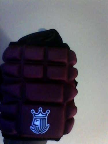 Brine LoPro Superlight Defense Arm Pad