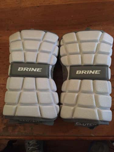 Brine Clutch Midfield Elbow Pads