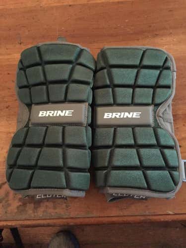 Brine Clutch Green Midfield Elbow Pad