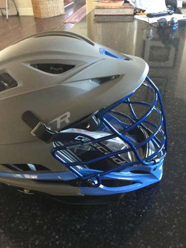 UNC Cascade R  Gray Matte with Blue Face
