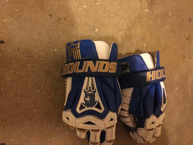 Brine King Charlotte Hounds Gloves