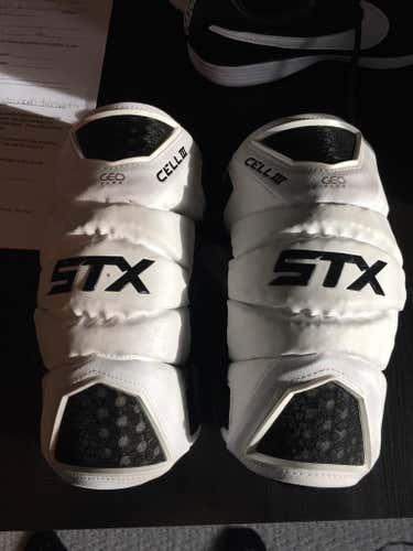 Cell 3 arm pads
