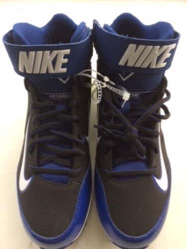 Nike Lightweight Cleats. New.