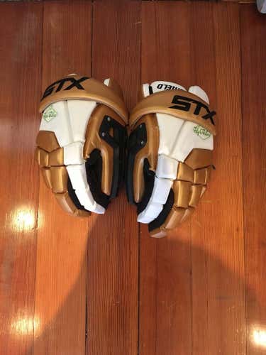 STX Sheild Goalie Glove limited edition