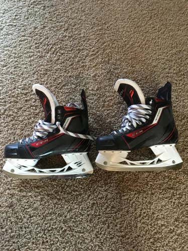 CCM Jetspeed skates