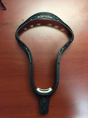 STX Surgeon 500 lacrosse head
