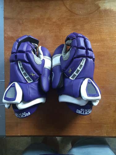 Holy Cross Rome RX3 Goalie Gloves