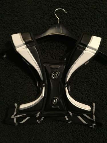 Warrior Rabil Ultralyte Shoulder Pads