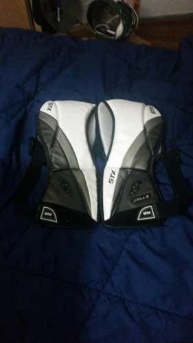 stx cell 2 shoulder pad