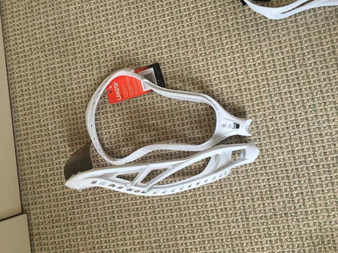 Nike Lakota U's - brand new