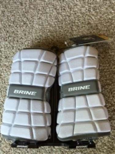 White Brine Clutch Arm Pads