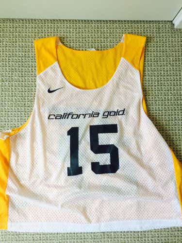 Nike California Gold Pinnie