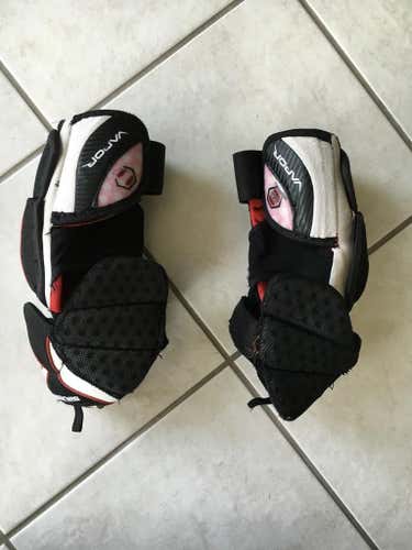 Bauer Vapor APX elbow pads