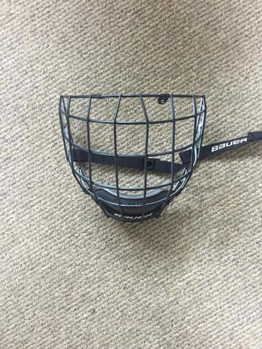 Bauer Cage