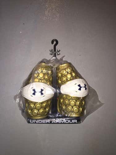Notre Dame Under Armour Elbow Pads