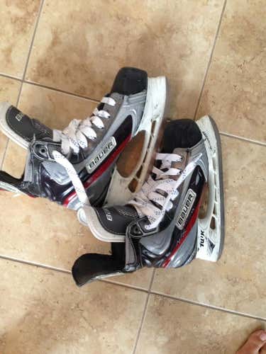Bauer APX skates size 6
