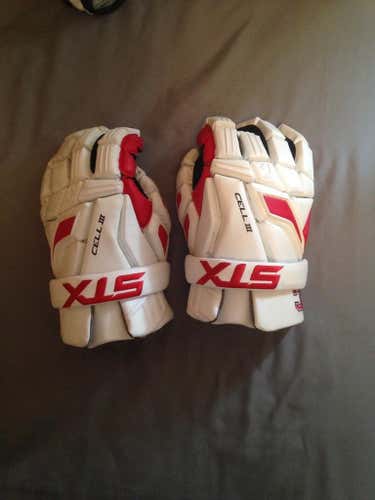Brand New STX Cell 3 Gloves