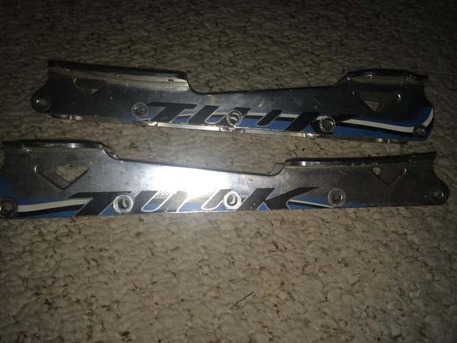 Bauer Tuuk 5-wheel goalie frame