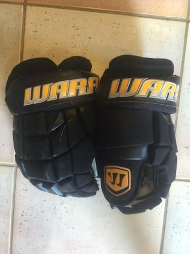 Warrior 14" Luxe Retail Hockey Gloves Black/Yellow