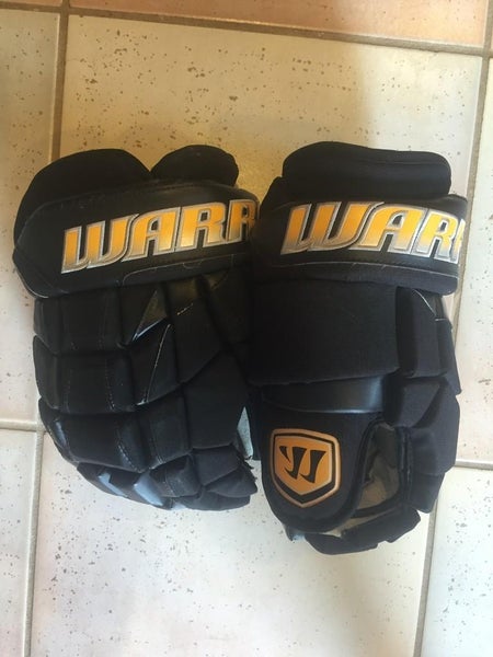 Warrior 14" Luxe Retail Hockey Gloves Black/Yellow