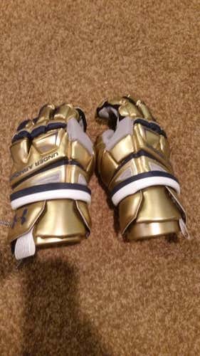 Notre Dame Engage gloves