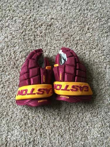 Minnesota Duluth Easton pro 4 Roll 14"