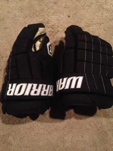 Warrior Remix SR Hockey Gloves