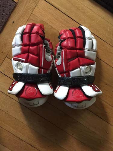 Rutgers Lacrosse maverick M3 Glove