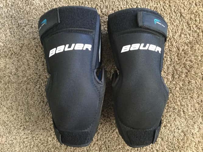 Bauer Knee Guards