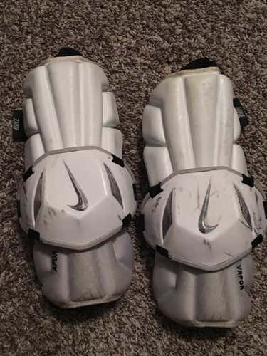 Nike Vapor Arm Guards