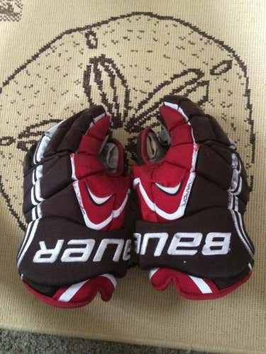 Brown team issued Bauer APX Gloves 14" used