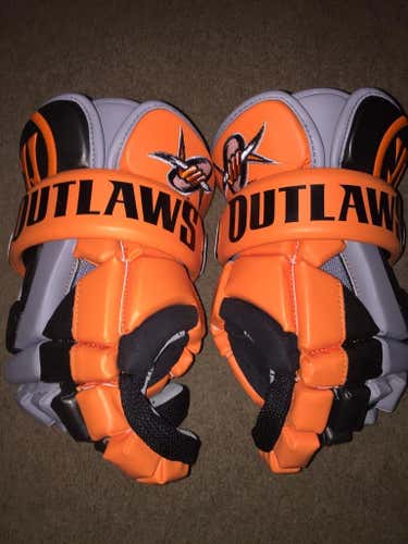 Outlaws Riots