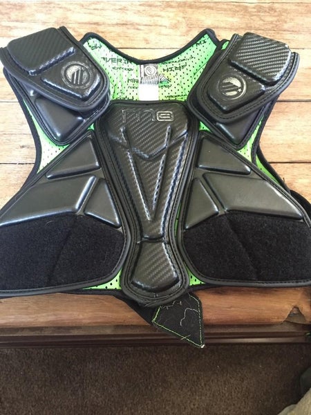 Maverik M3 shoulder pads size M