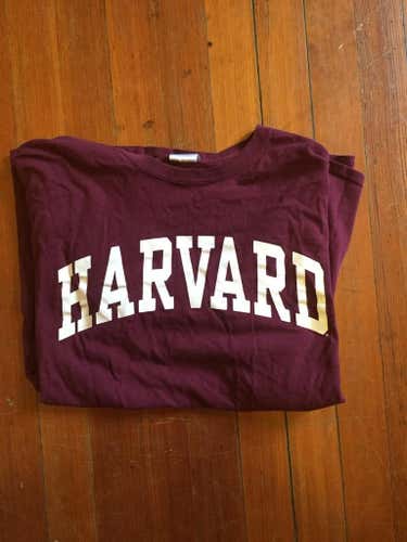 Harvard Crimson T Shirt Large