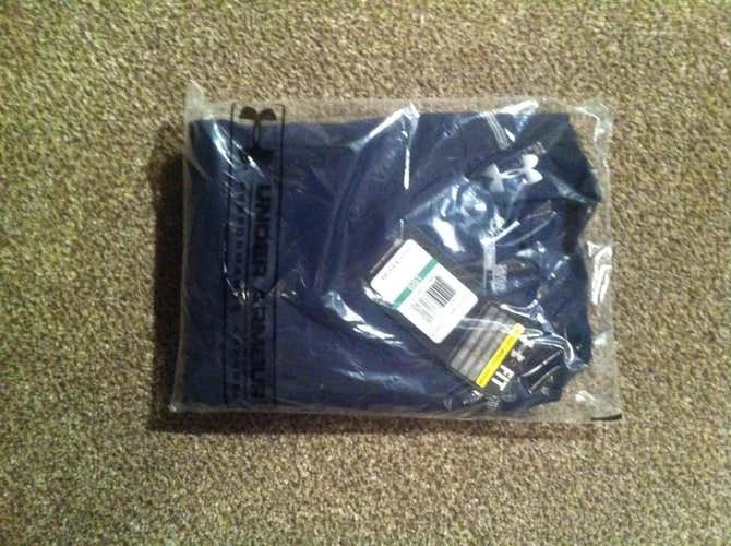 Under Armour Cold Gear compression shirt, Men's large, Notre Dame issued practice gear, brand new