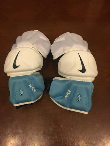 UNC Nike Vapor Elbow Pads