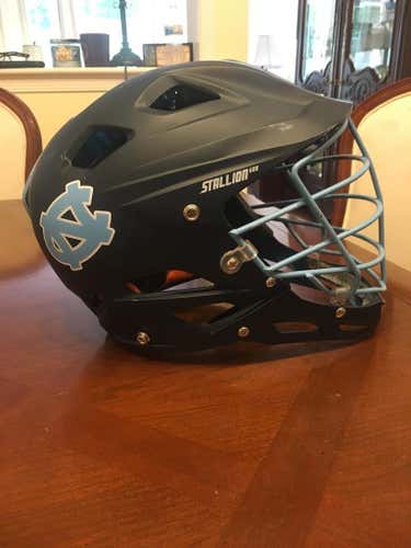 UNC STX Stallion 600