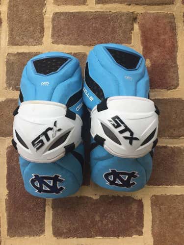 UNC Tar Heels cell III attack arm guards