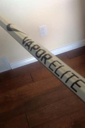 BN Nike Vapor Elite Attack Shaft Silver