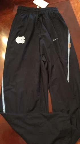 UNC team issued sweatpants